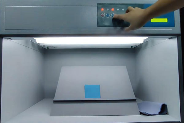 模拟日光人造标准光源D65光源光谱分布是怎么样的？